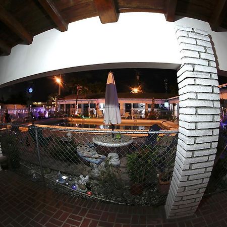 Adobe Hacienda Motel ฮอลลีวูด ภายนอก รูปภาพ