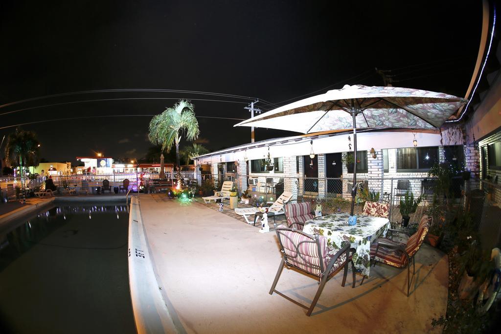 Adobe Hacienda Motel ฮอลลีวูด ภายนอก รูปภาพ