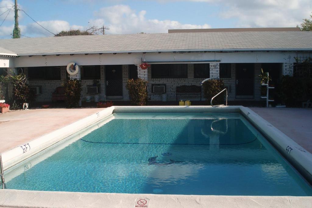 Adobe Hacienda Motel ฮอลลีวูด ภายนอก รูปภาพ